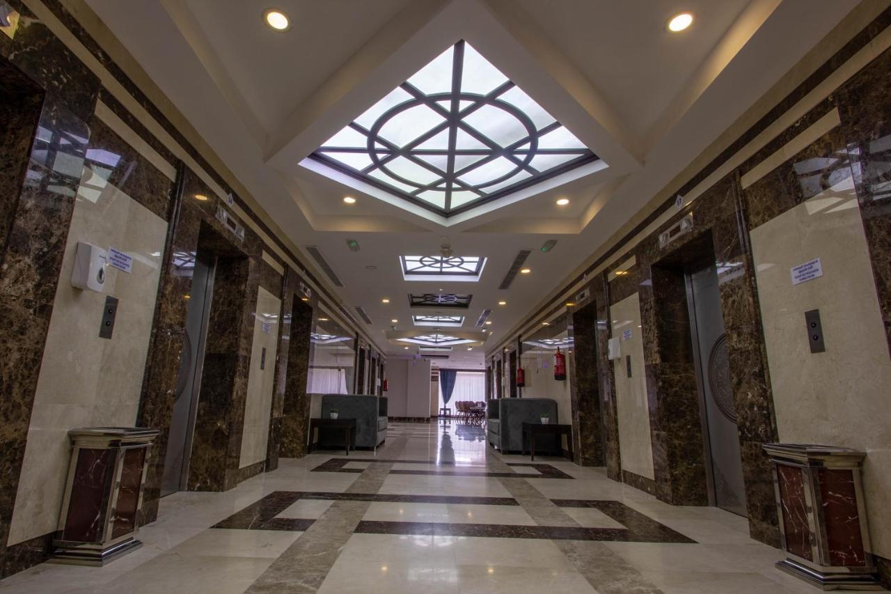 Grand Makkah Hotel La Mecque Extérieur photo The interior of the hotel