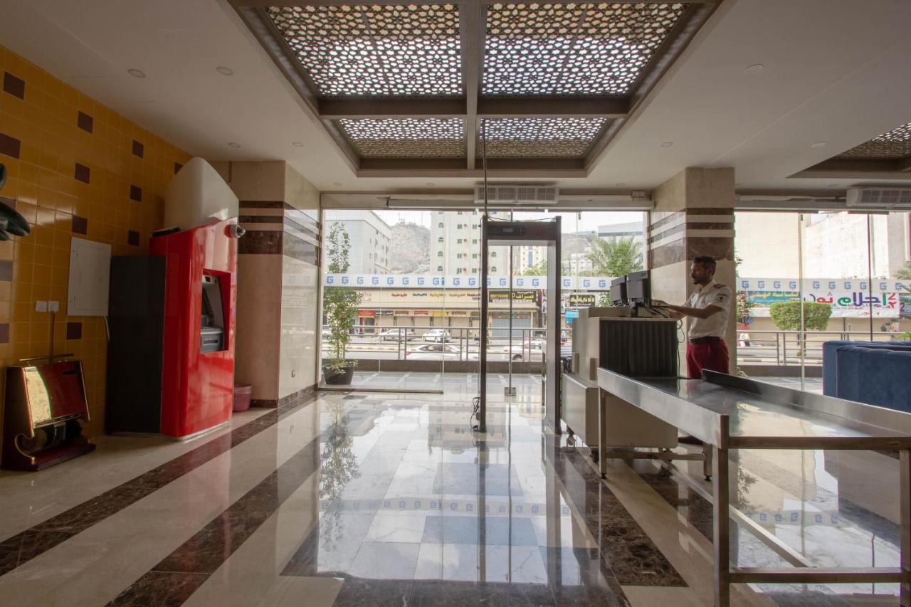 Grand Makkah Hotel La Mecque Extérieur photo The interior of the station
